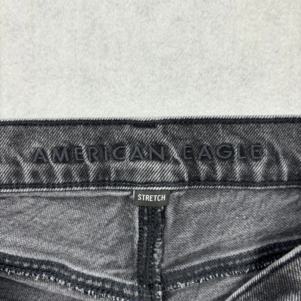 American Eagle Womens 4 Regular Black Washed Distressed High Rise Mom Jeans 4049